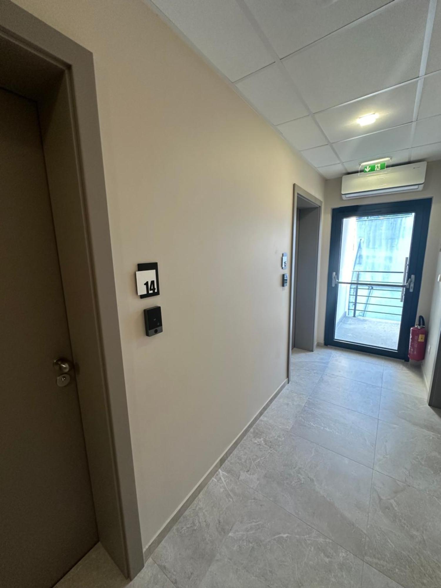 Adria Miris Apartments 德朗西斯 外观 照片