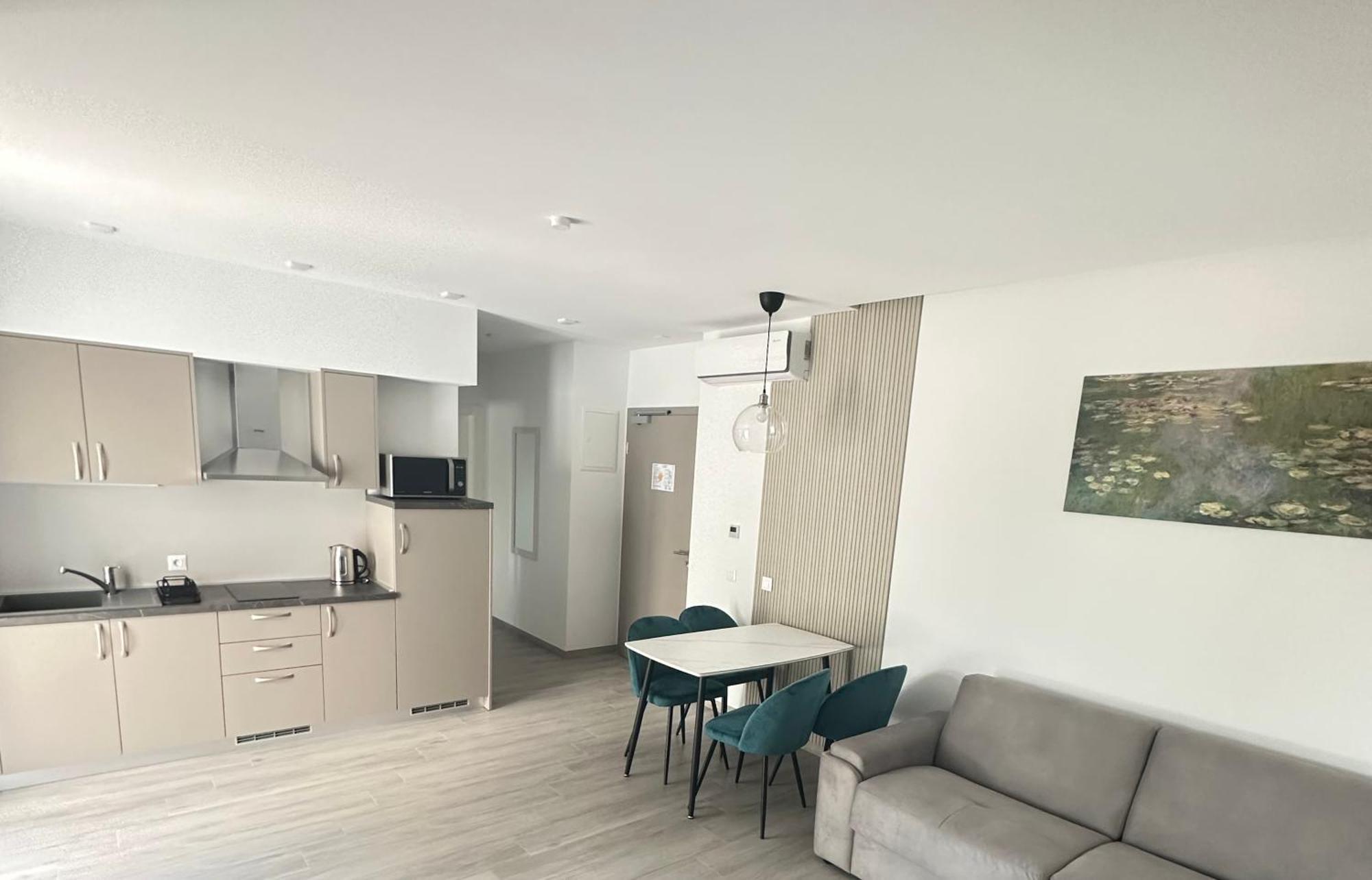 Adria Miris Apartments 德朗西斯 外观 照片