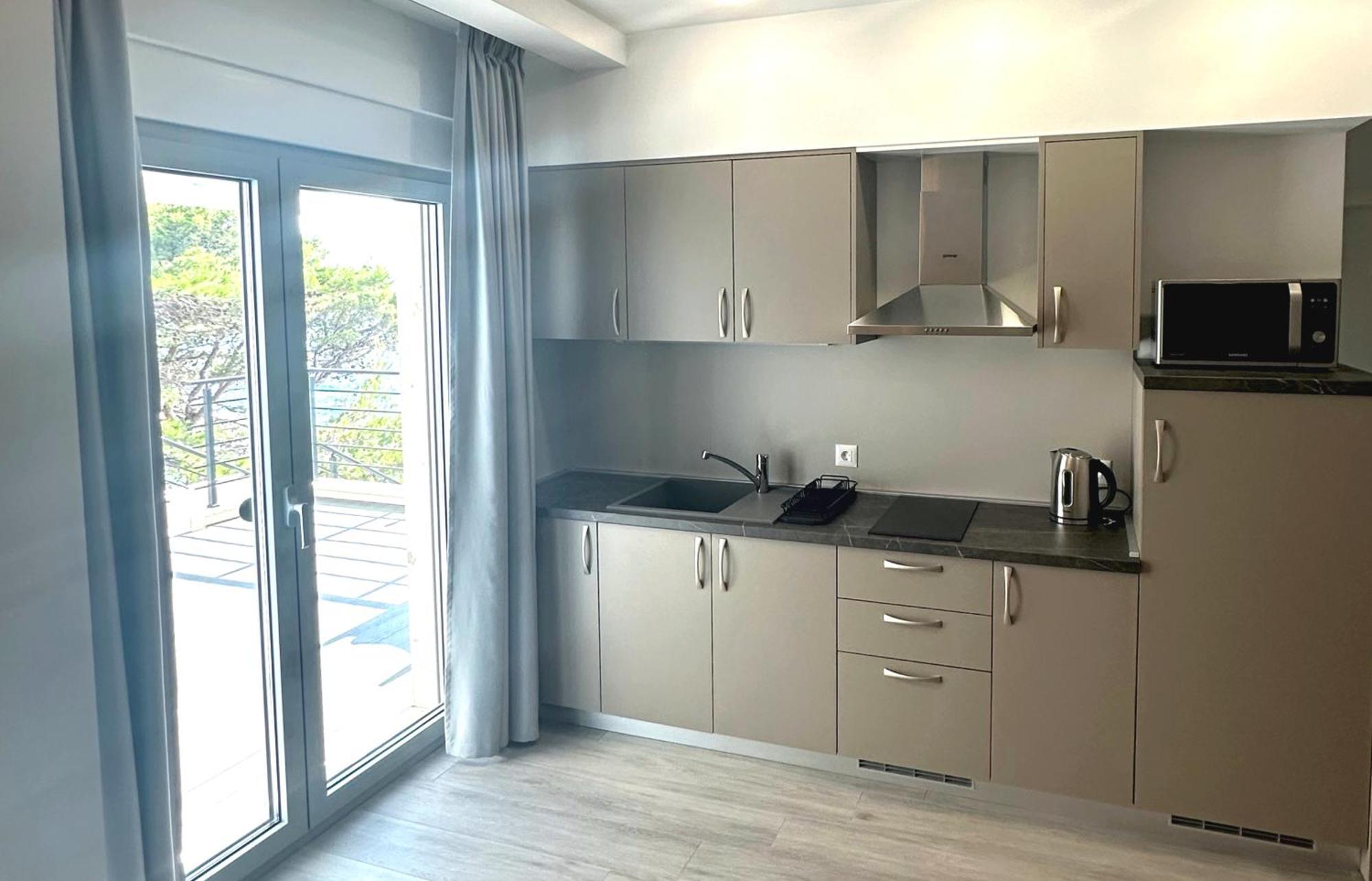 Adria Miris Apartments 德朗西斯 外观 照片